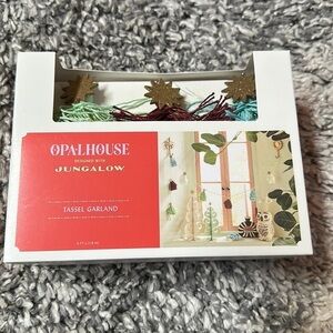 Opalhouse Jungalow Christmas Holiday Tassel Gold Star Garland 6 Feet Long New